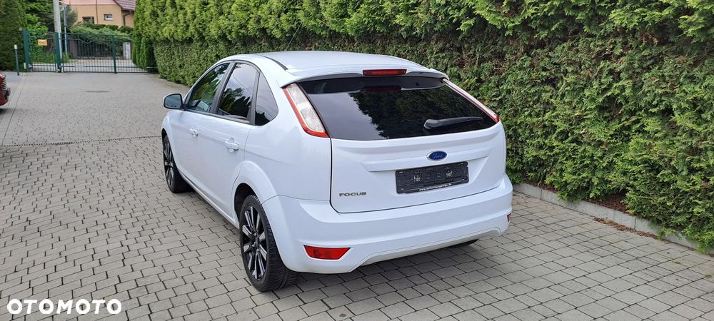 Ford Focus 1.8 White Magic - 4
