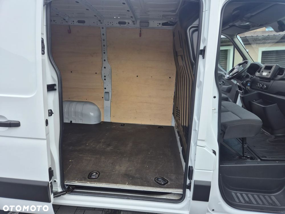 Renault Master - 16