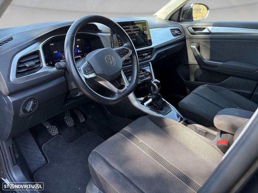 VW T-Roc 1.0 TSI Urban - 12