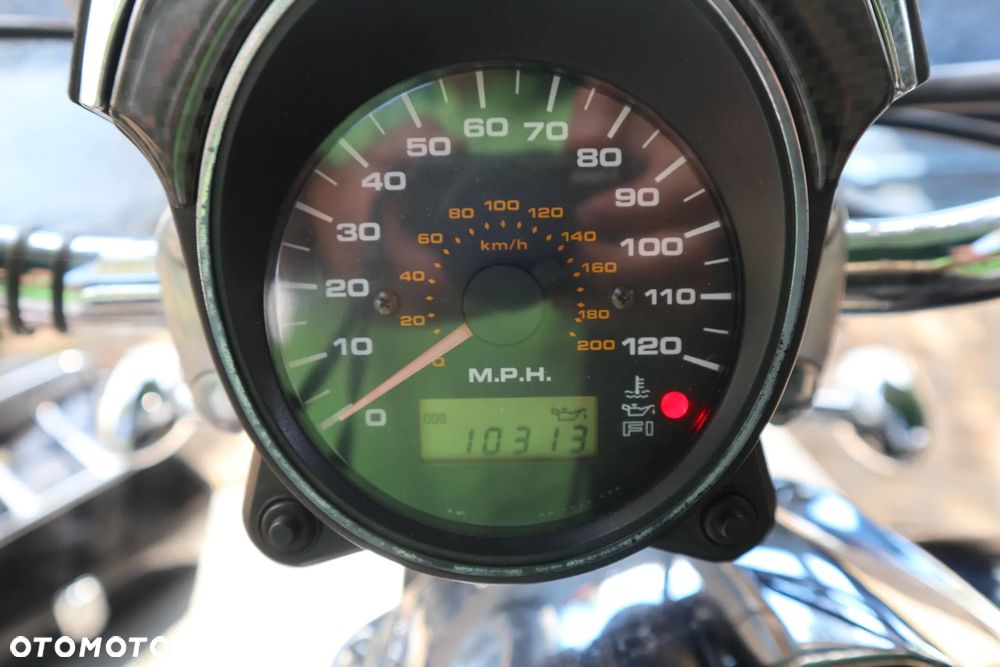 Suzuki Boulevard - 5