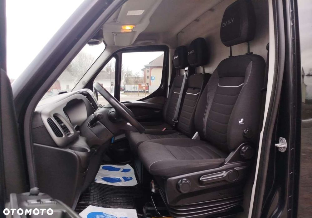 Iveco Daily 35S18 - 11