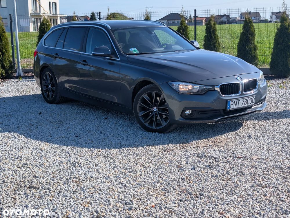 BMW Seria 3 318d - 2
