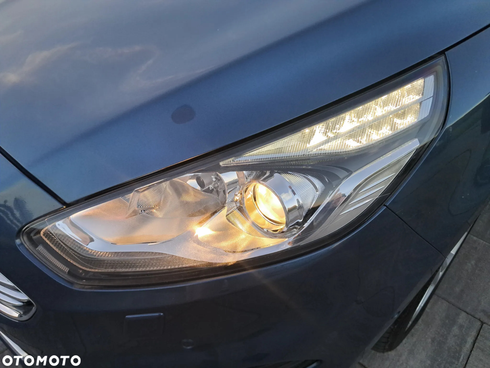 Ford S-Max - 27