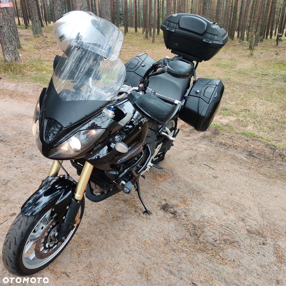 Triumph Tiger - 1