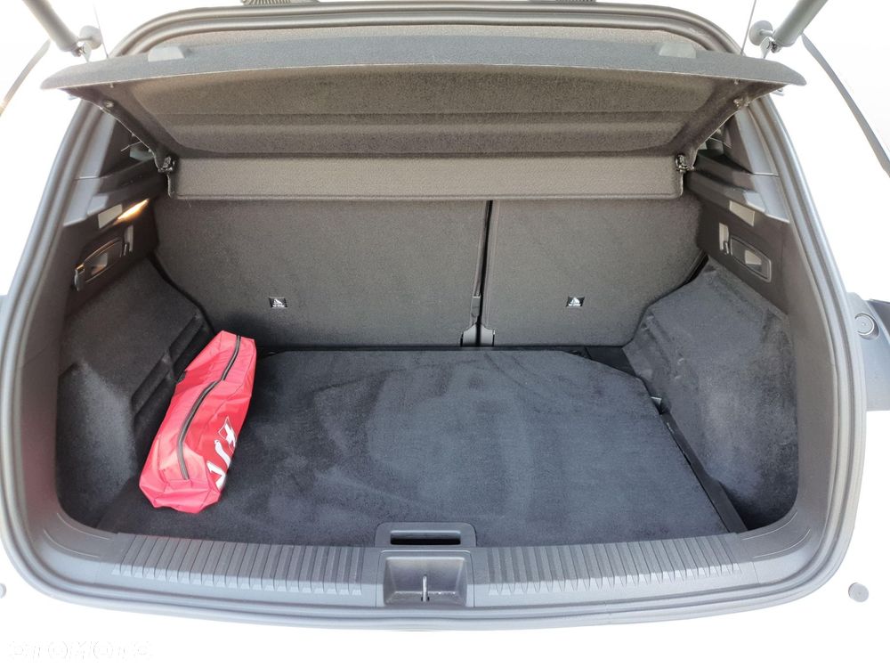 Renault Austral 1.3 TCe mHEV Iconic esprit Alpine - 26