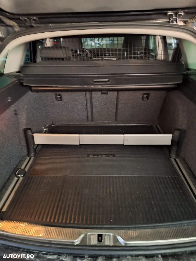 Skoda Superb 2.0 TDI DSG Ambition - 9