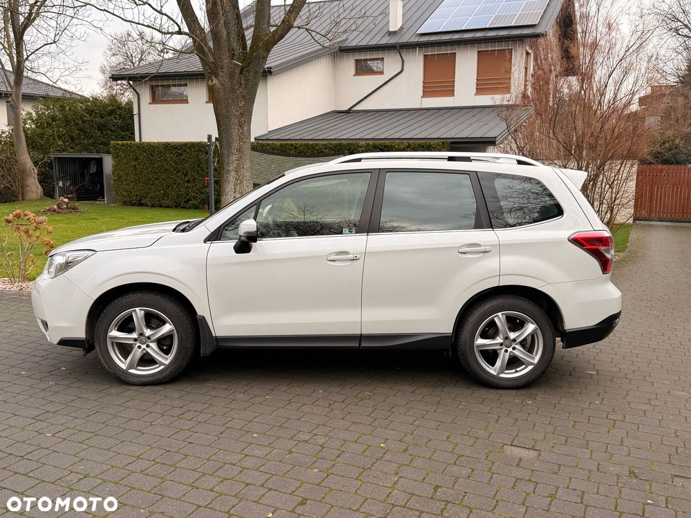 Subaru Forester 2.0 XT Comfort Lineartronic - 21