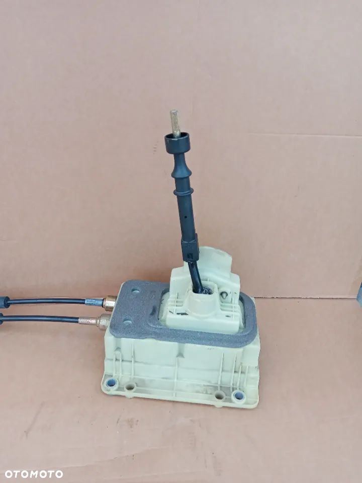 Wybierak lewarek biegów linki Fiat Stilo 1.6 16V 735304958 - 1
