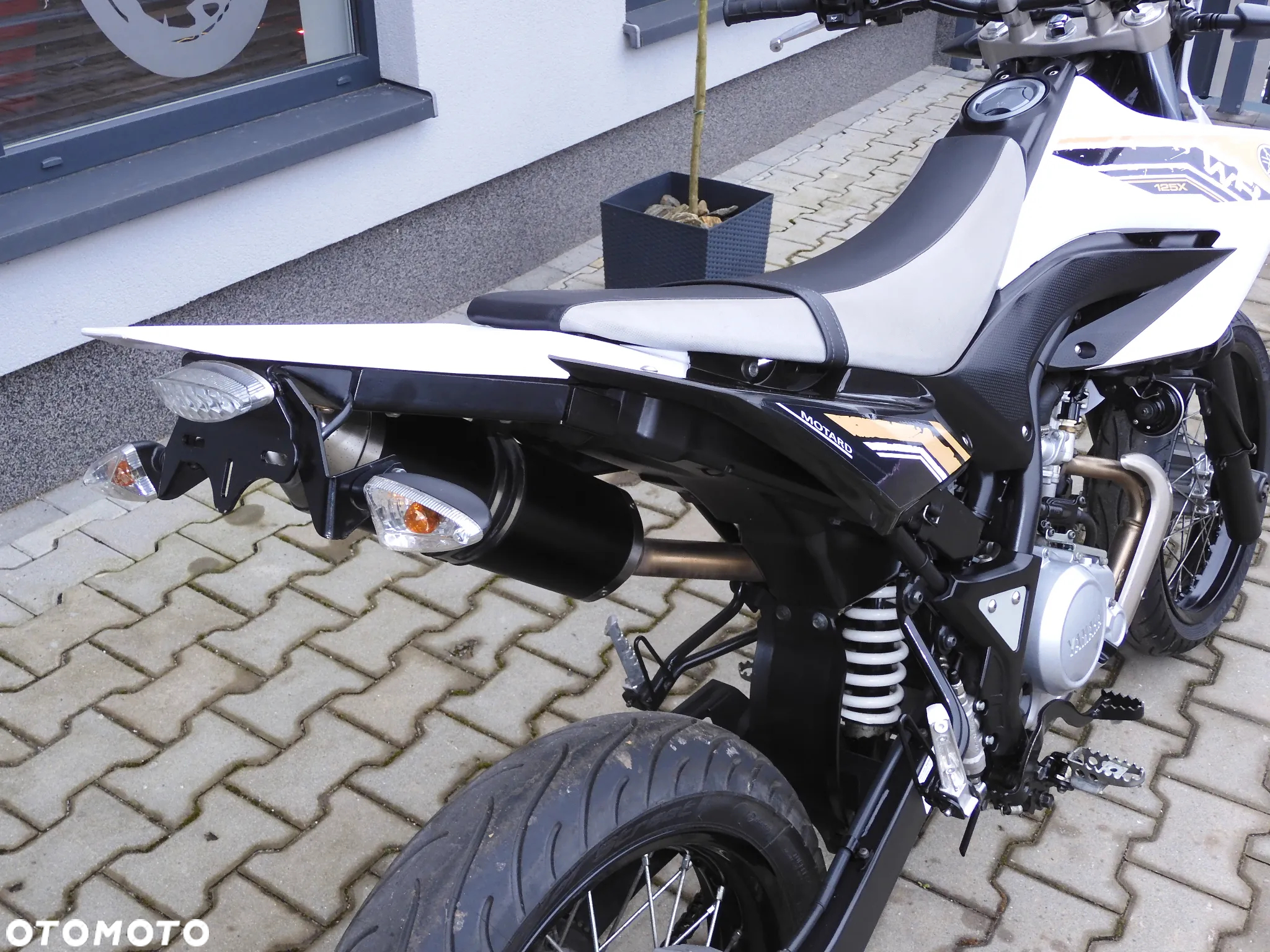 Yamaha WR - 13