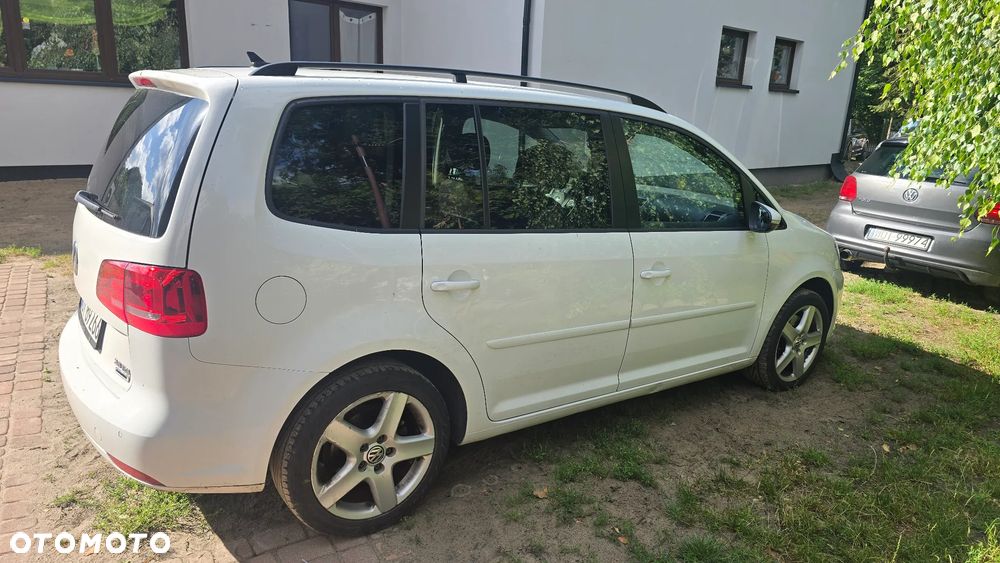 Volkswagen Touran 2.0 TDI DPF Highline DSG - 5