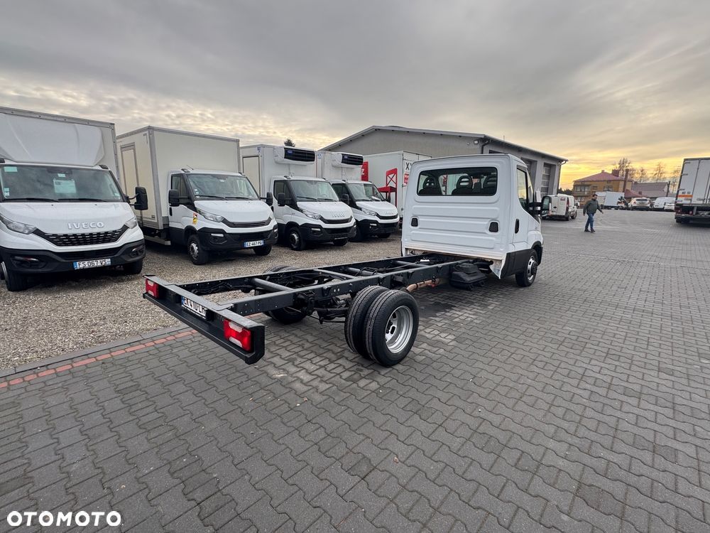 Iveco DAILY 35C18 50C15 50C17 35C14 35C15 35C17 35C18 70C17 72C15 70C18 - 7