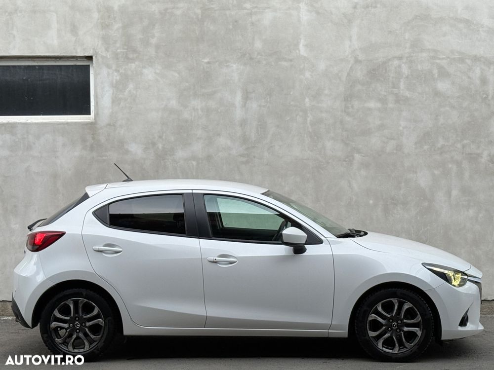 Mazda 2 - 14