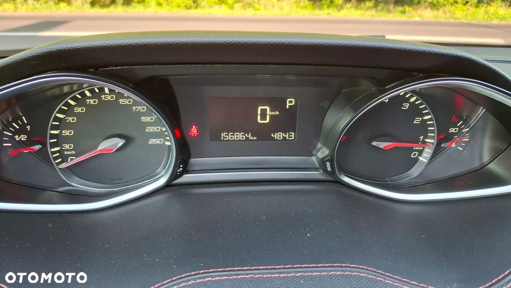 Peugeot 308 1.2 PureTech Allure S&S EAT6 - 21