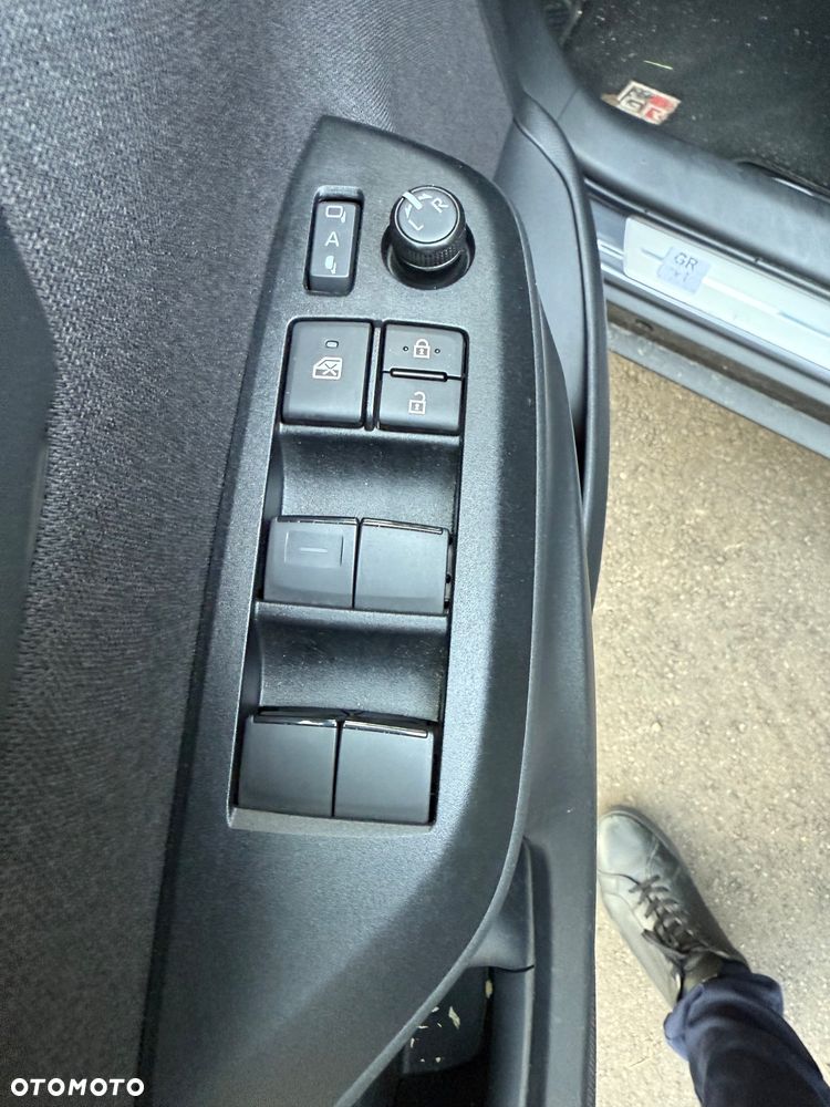 Toyota Yaris Cross - 20