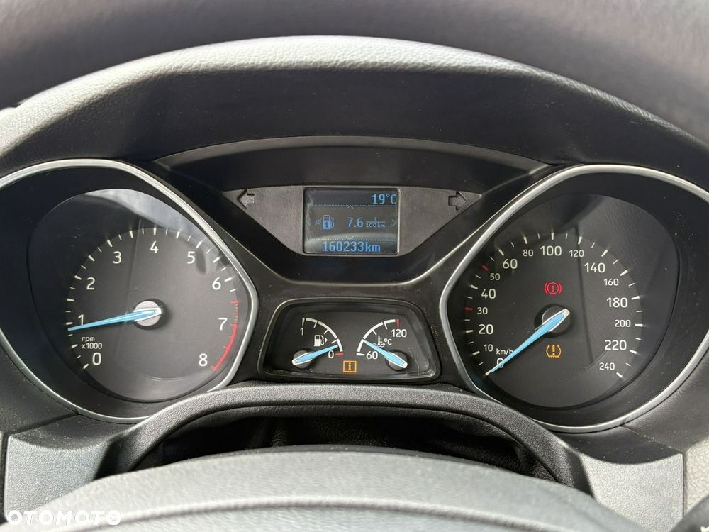 Ford Focus - 21