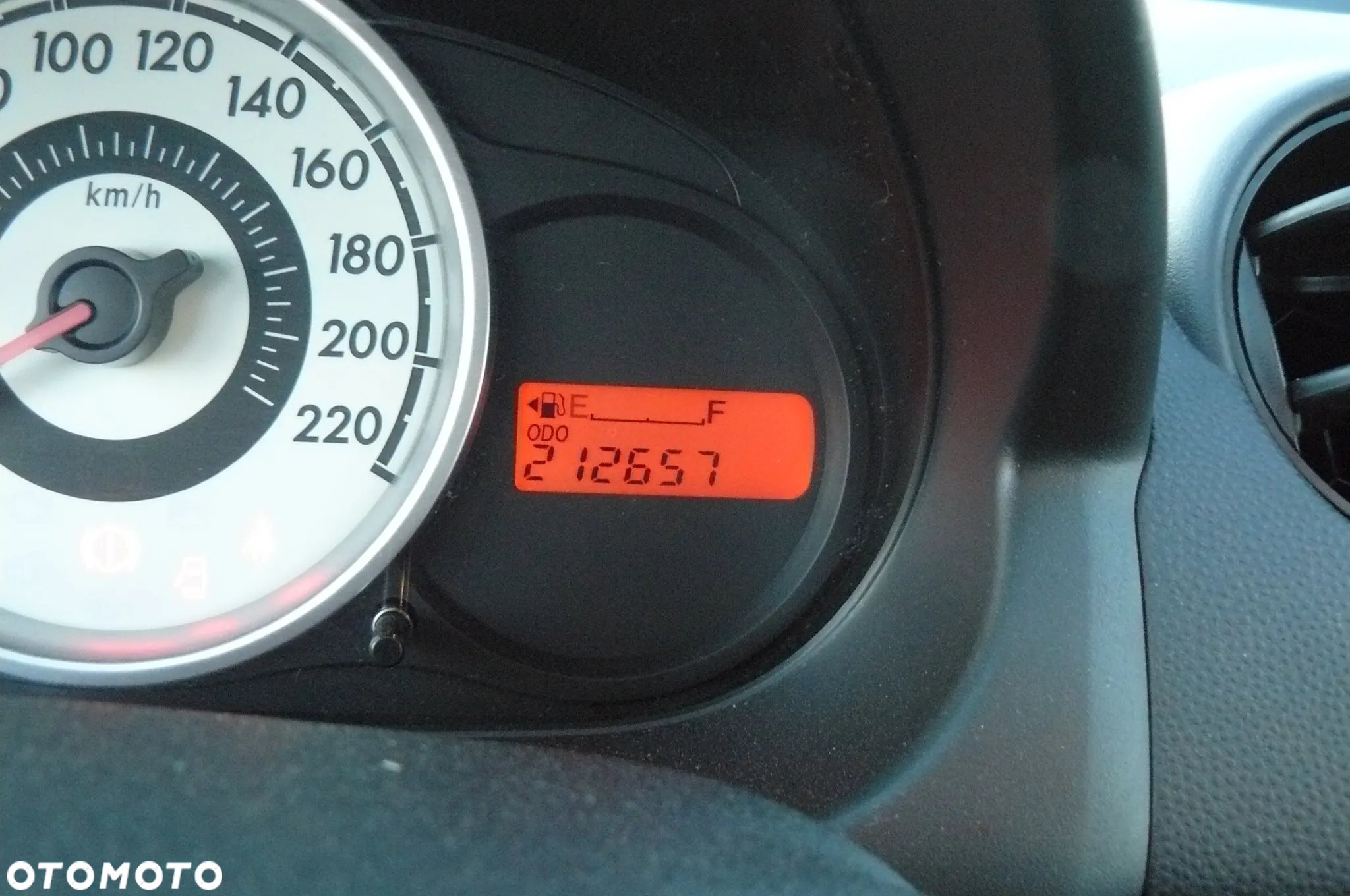 Mazda 2 - 20