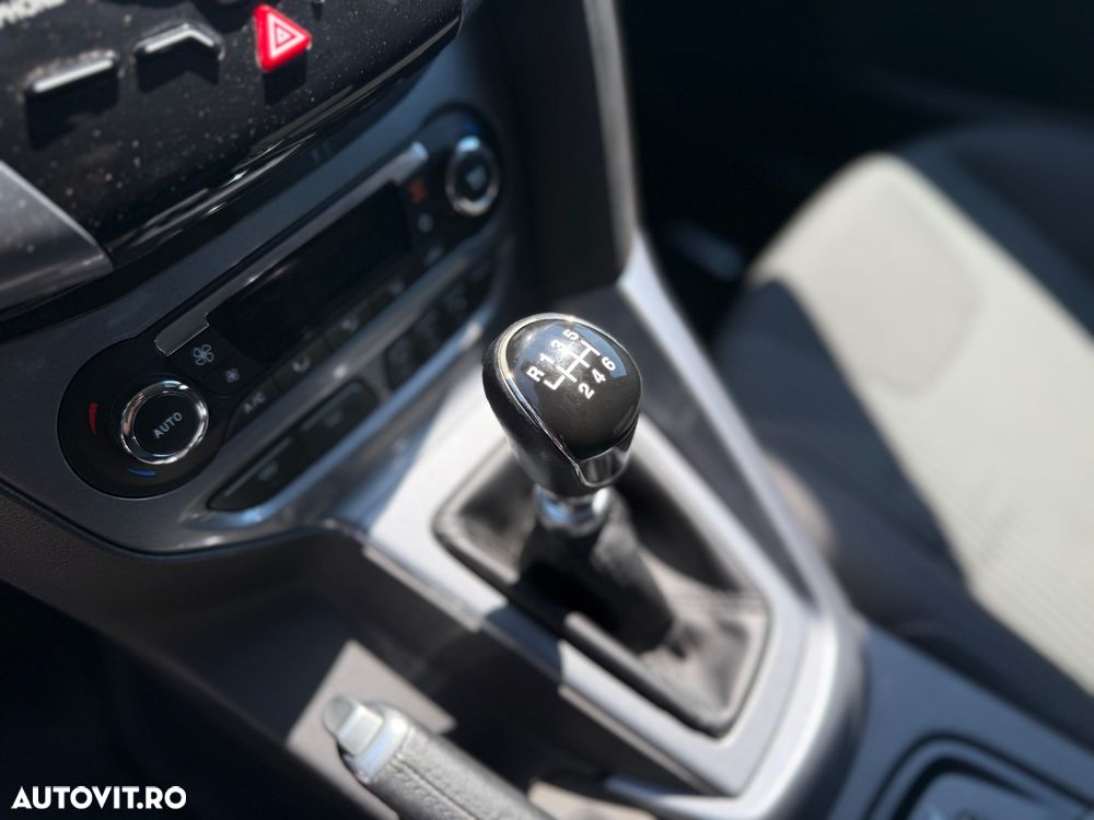 Ford Focus 1.0 EcoBoost Start Stop Sport - 11