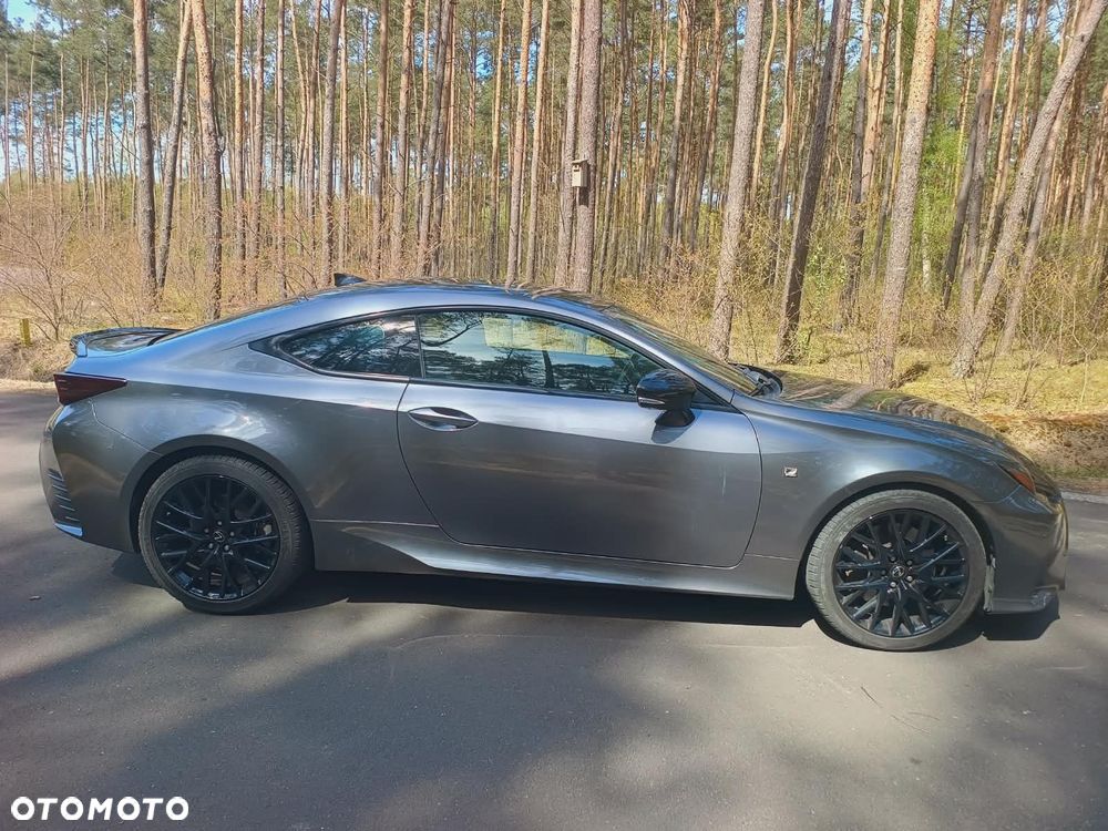 Lexus RC 200t SPORT - 9
