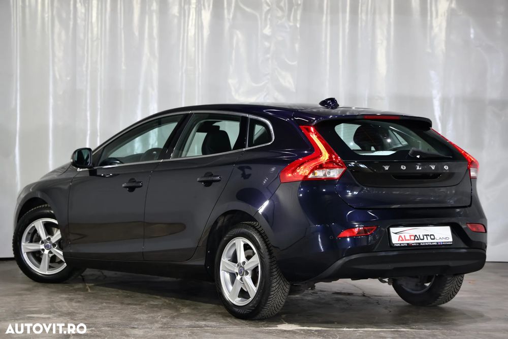 Volvo V40 D2 - 4