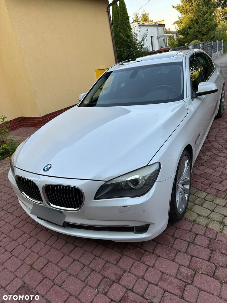 BMW Seria 7 740Li - 2