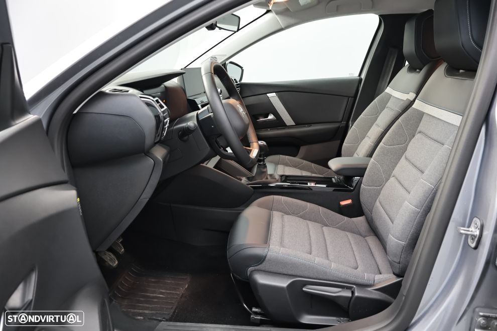 Citroën C4 1.2 PureTech Plus - 23