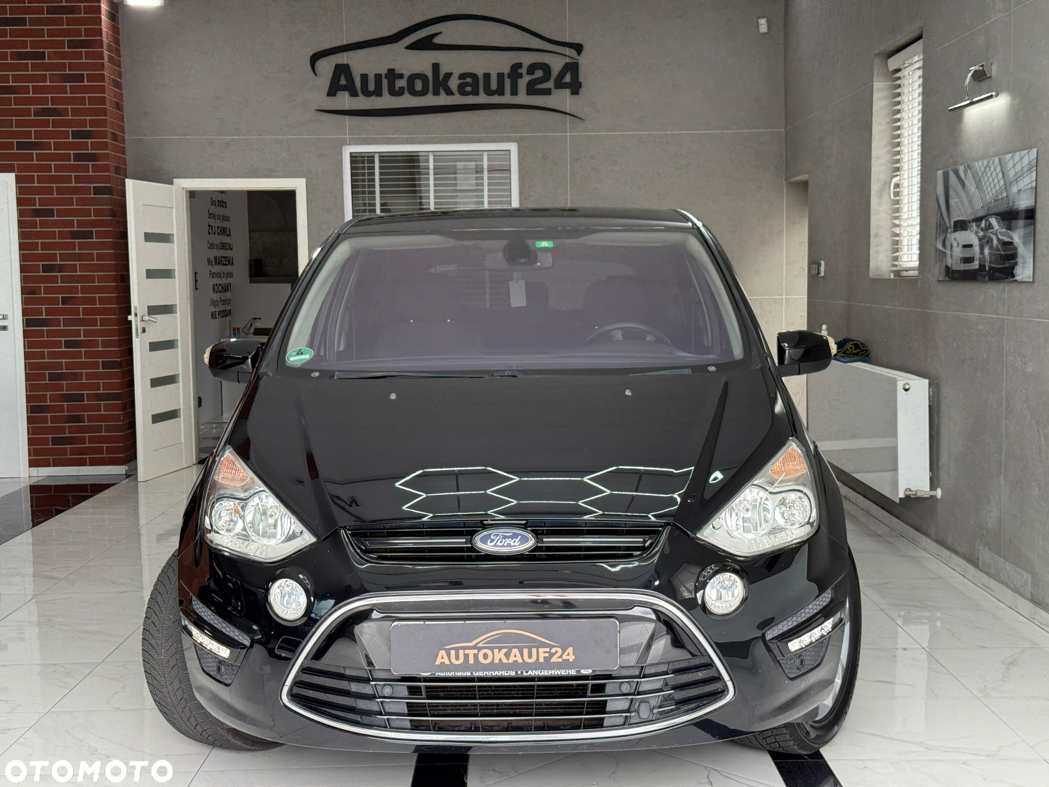 Ford S-Max 2.0 Titanium - 4