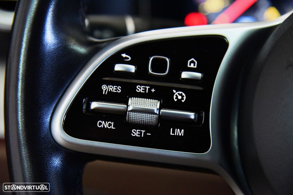 Mercedes-Benz E 300 de Avantgarde - 19