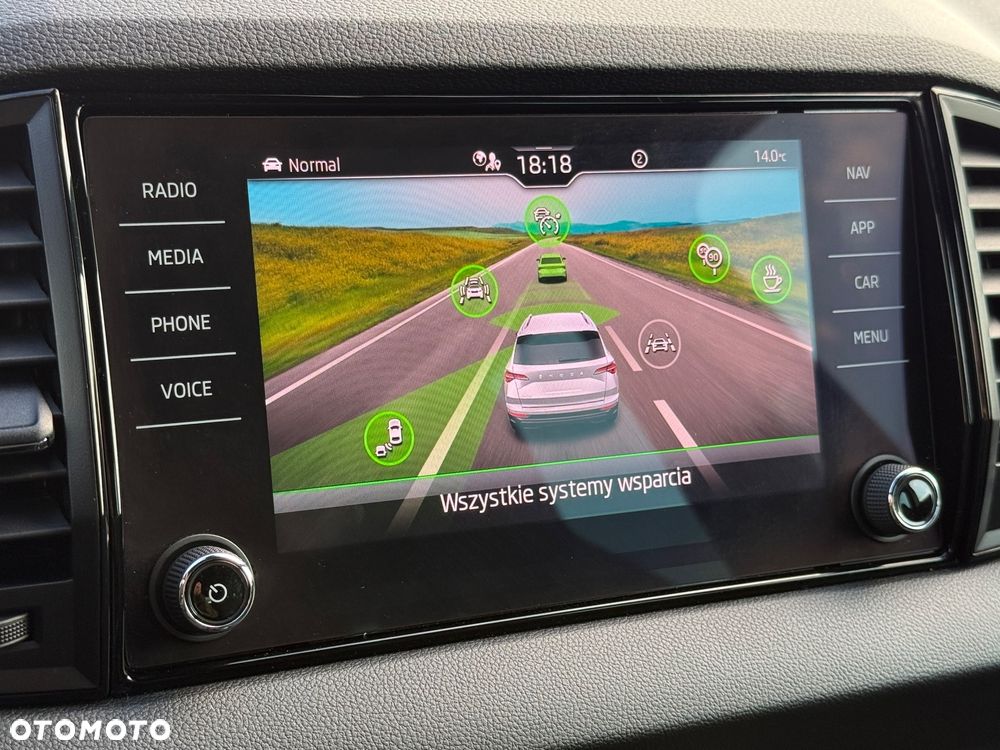 Skoda Karoq 2.0 TDI DSG Sportline - 26