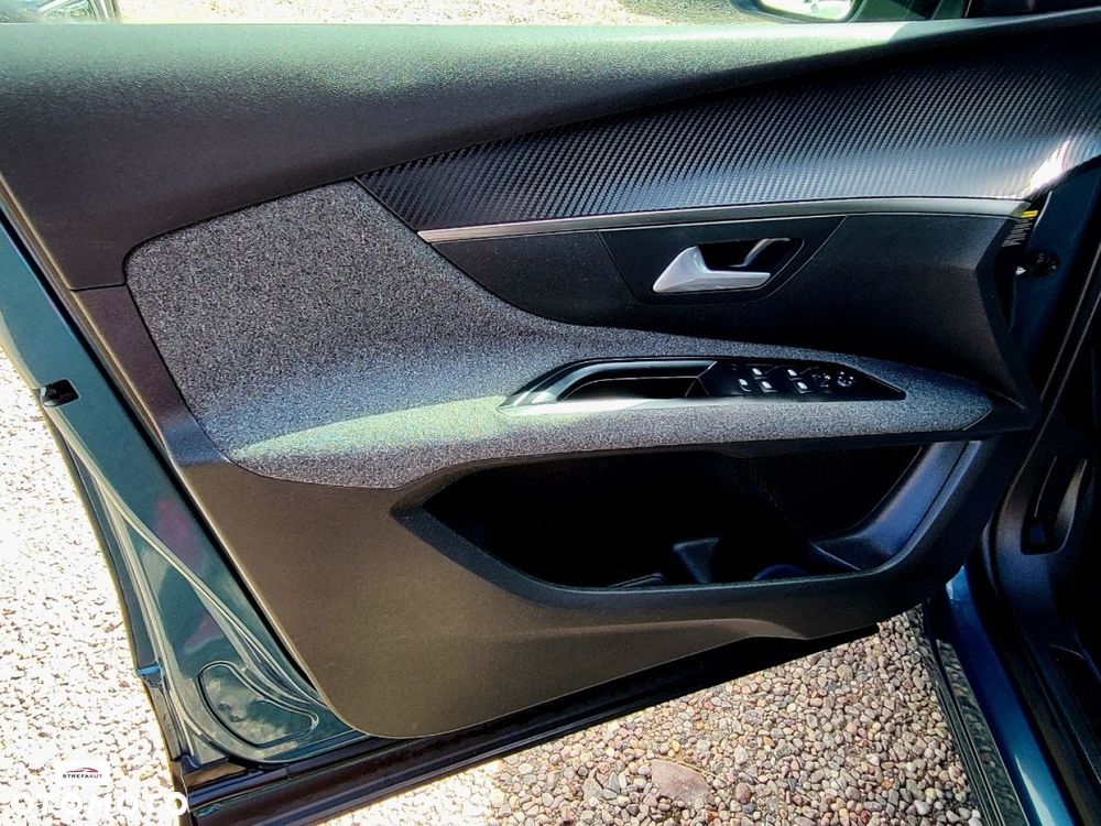 Peugeot 5008 - 32