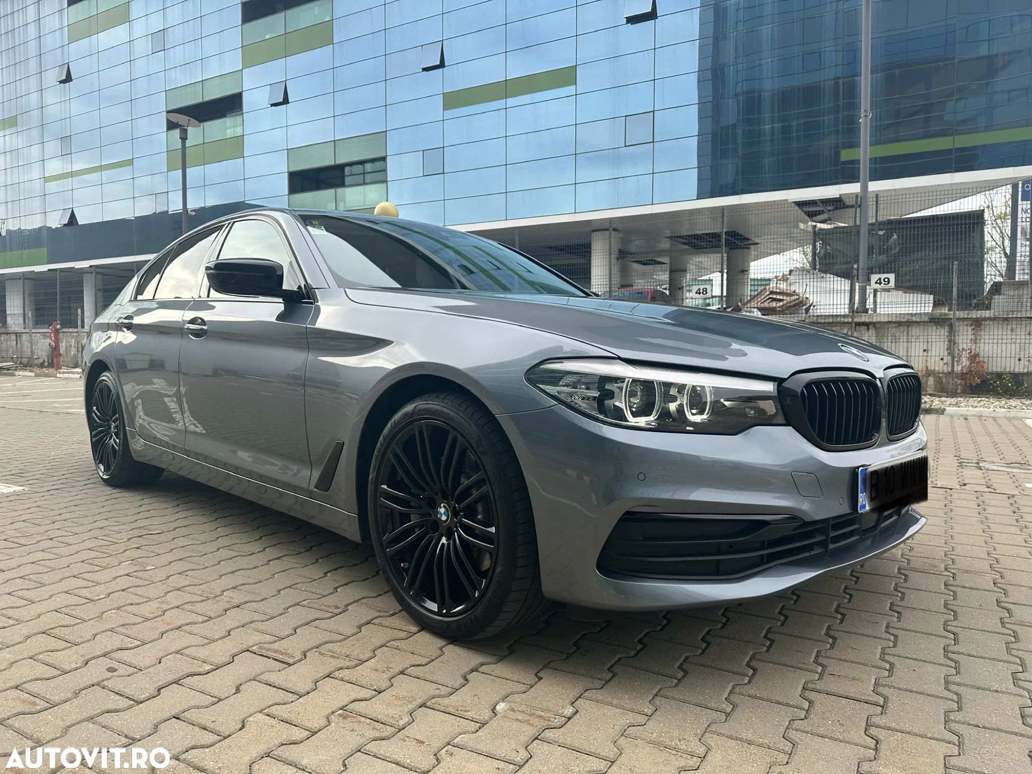 BMW Seria 5 530d Aut. Luxury Line - 1