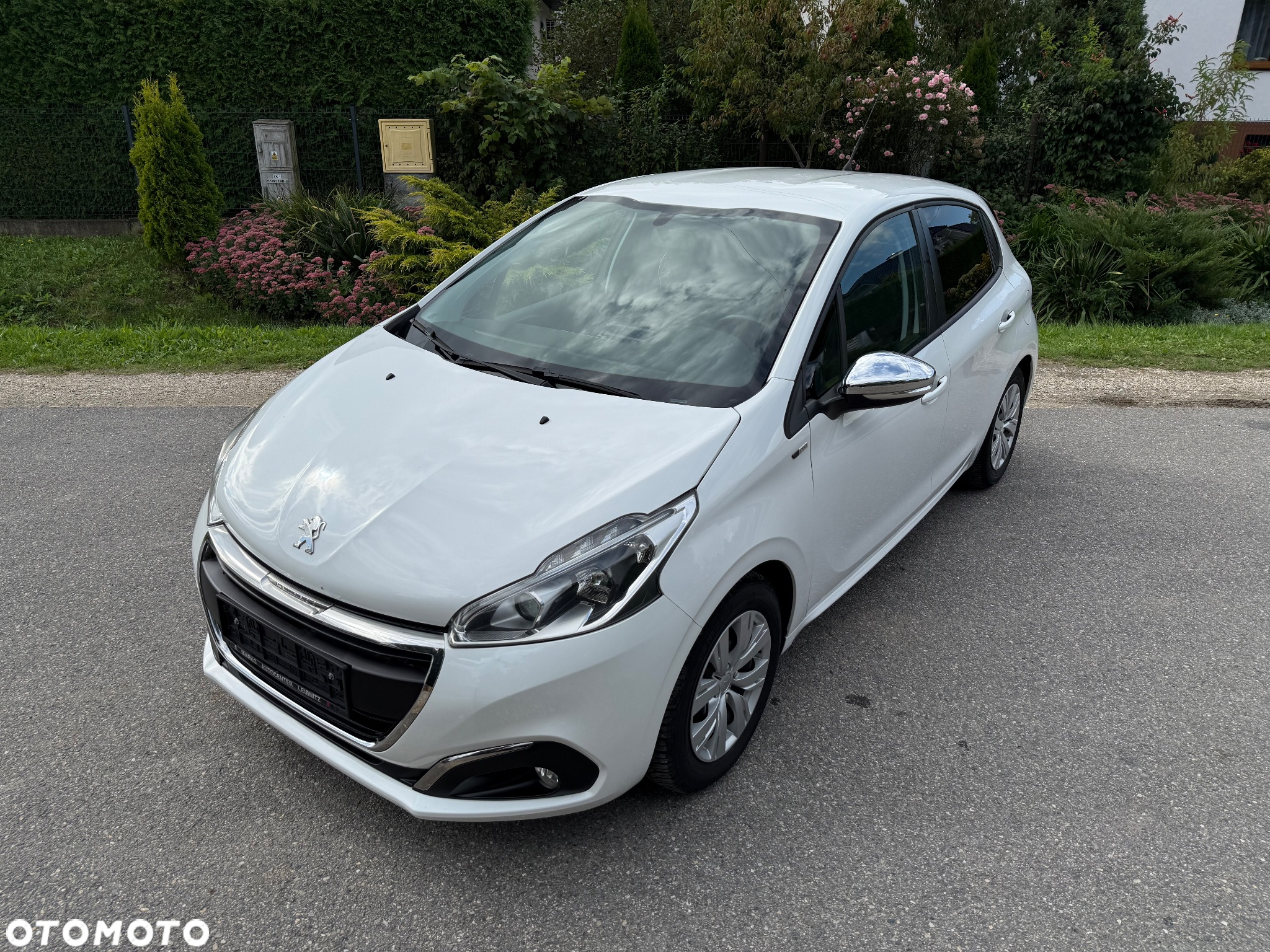 Peugeot 208 1.2 PureTech Style - 5
