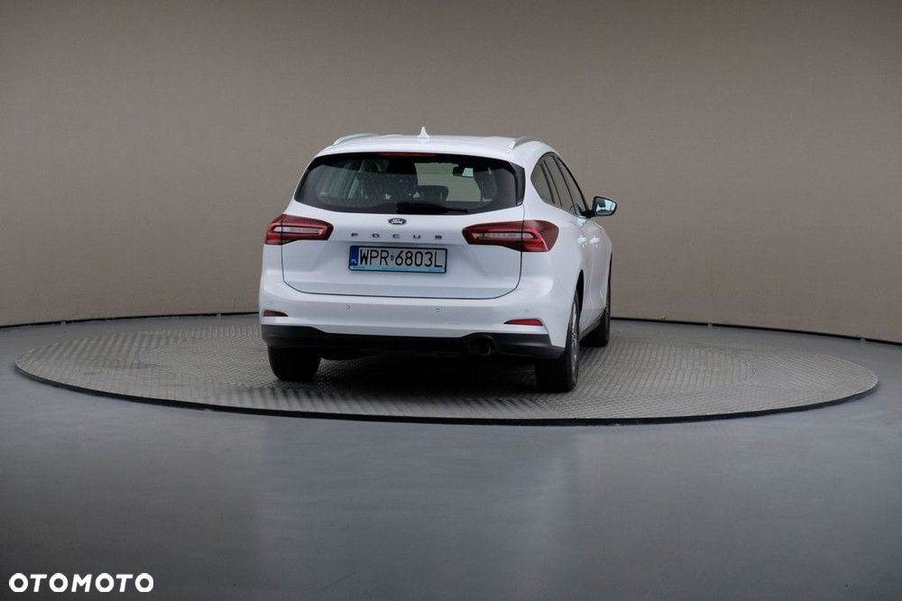 Ford Focus 1.0 EcoBoost Titanium - 5