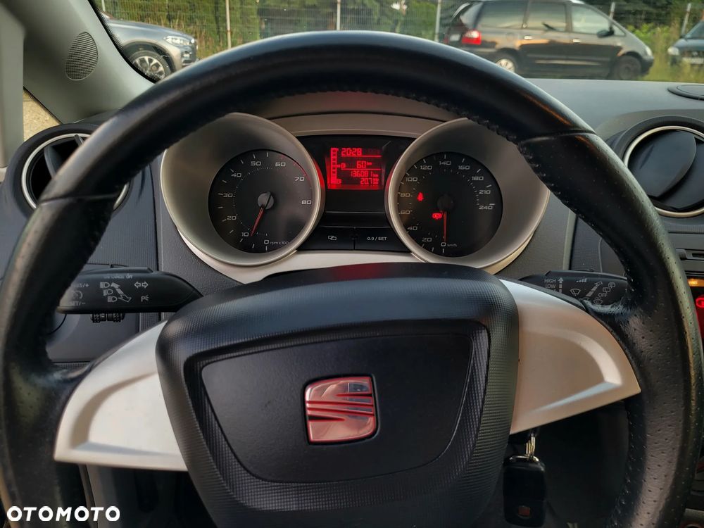 Seat Ibiza 1.4 16V Style - 8