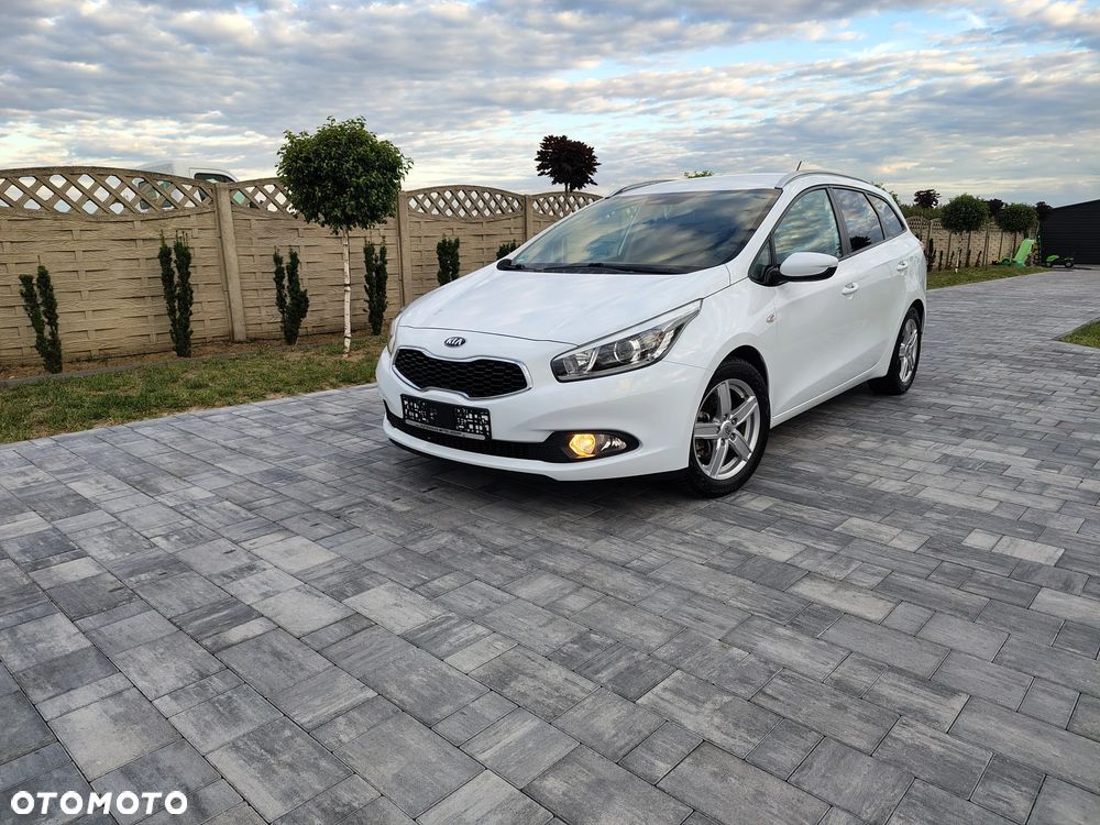 Kia Ceed 1.6 GDI Platinum Edition - 3