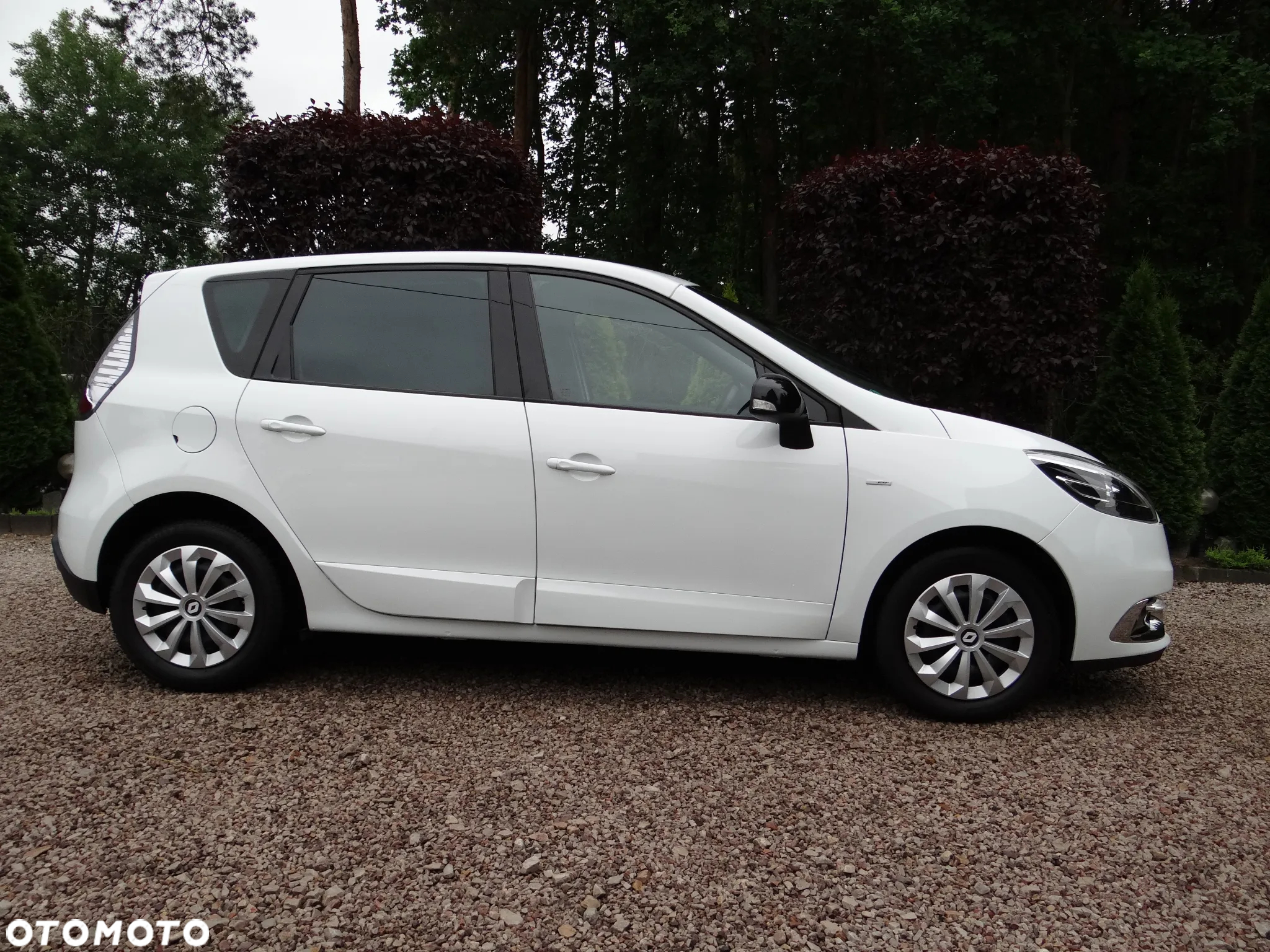 Renault Scenic dCi 110 EDC Bose Edition - 14