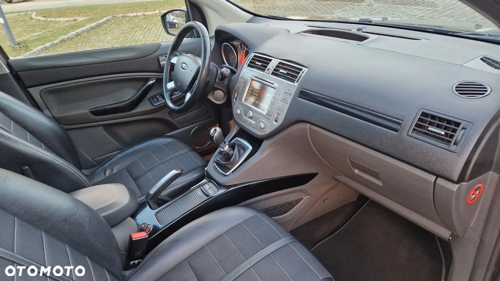 Ford Kuga 2.0 TDCi Titanium S - 16