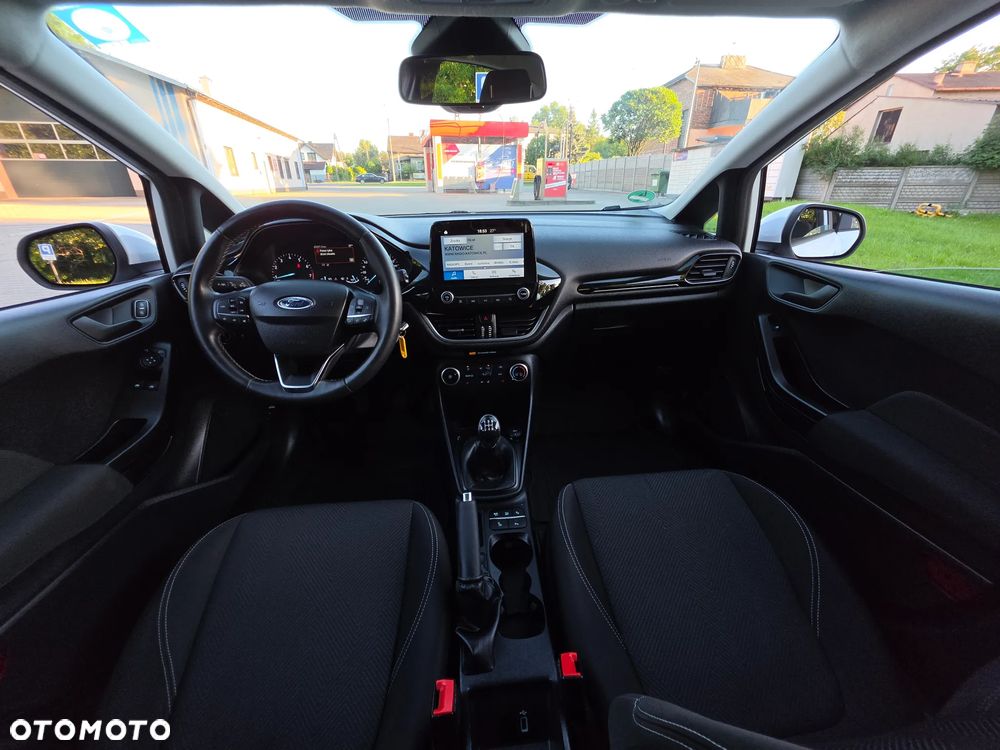 Ford Fiesta - 9