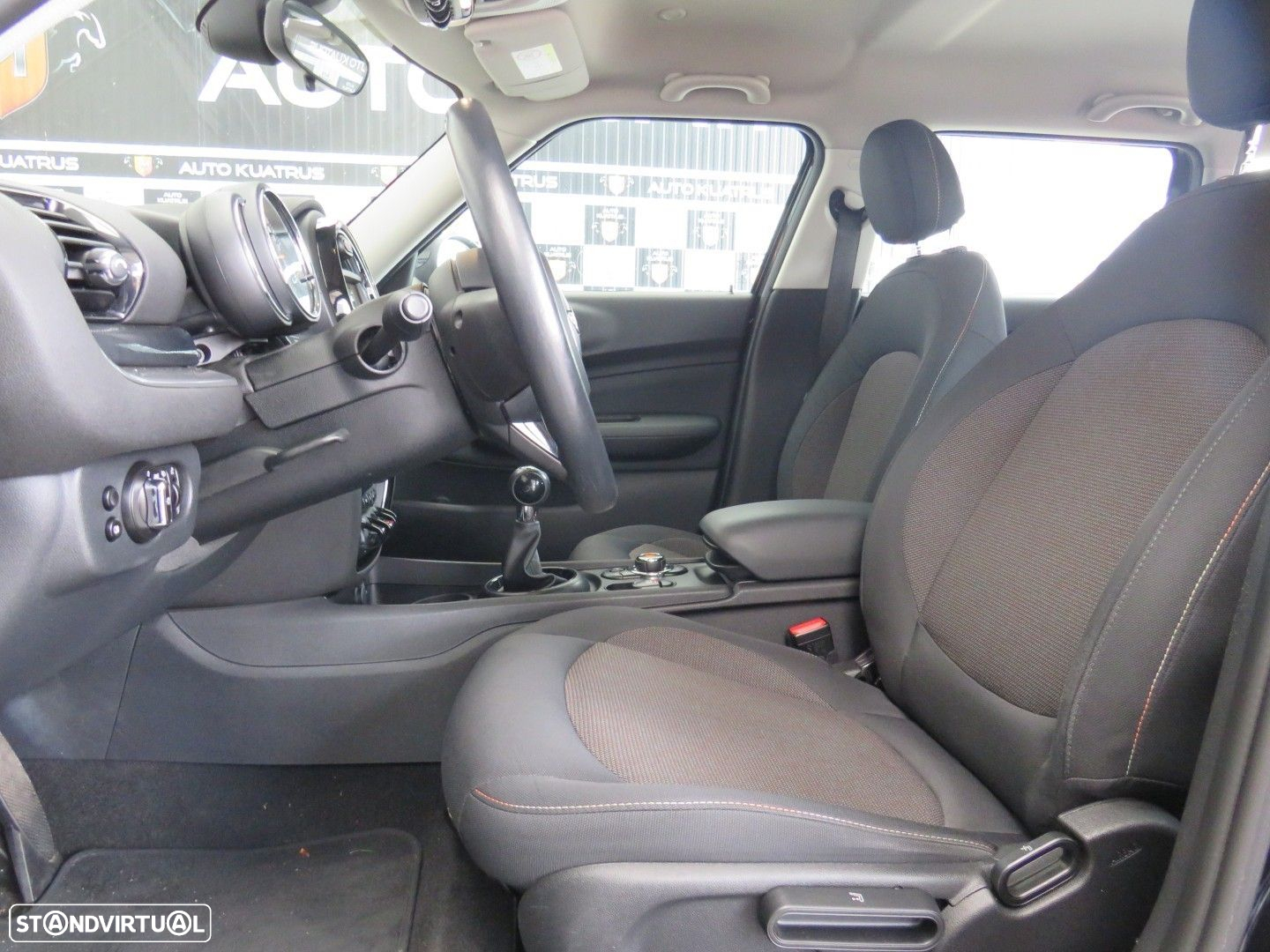 MINI Clubman One D - 11
