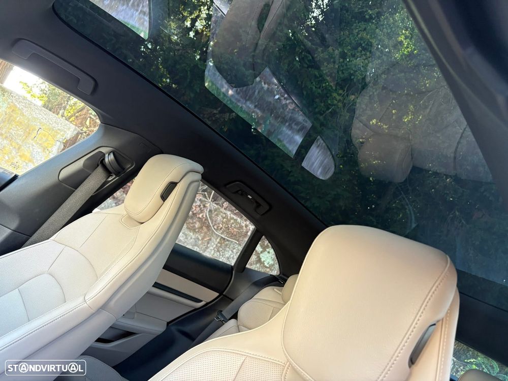 Porsche Taycan Cross Turismo Sport bateria Performance Plus - 14
