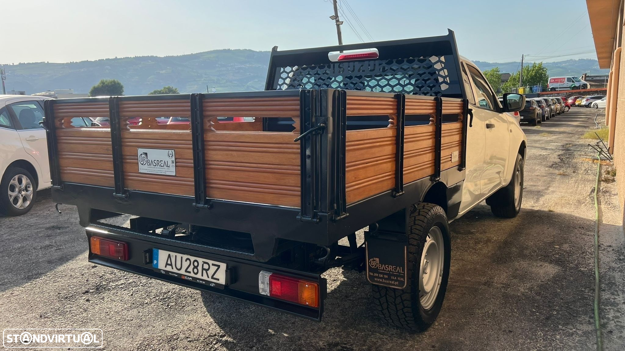 Isuzu D-Max - 10