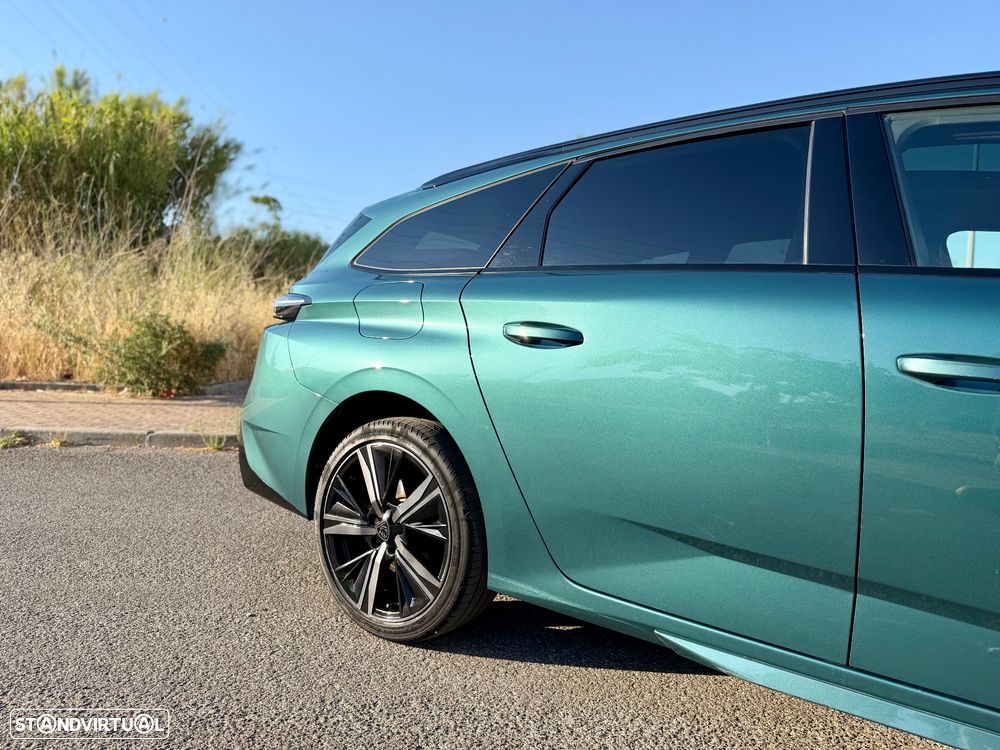 Peugeot 308 SW PureTech 130 EAT8 GT - 24