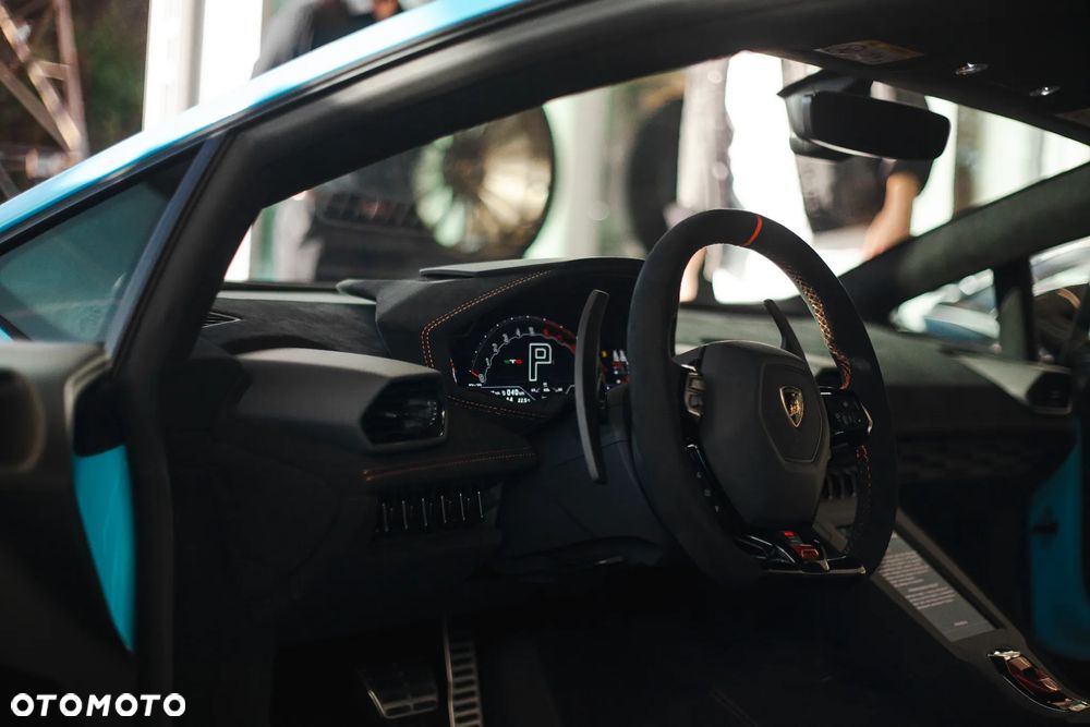 Lamborghini Huracan Performante - 32