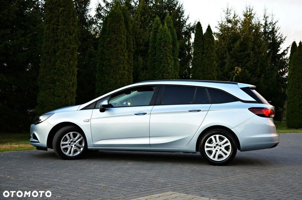 Opel Astra 1.6 CDTI Sports Tourer Active - 21