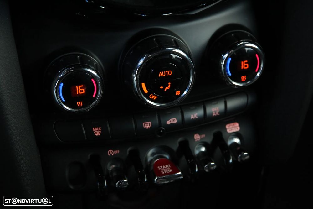 MINI Cabrio Cooper JCW - 17