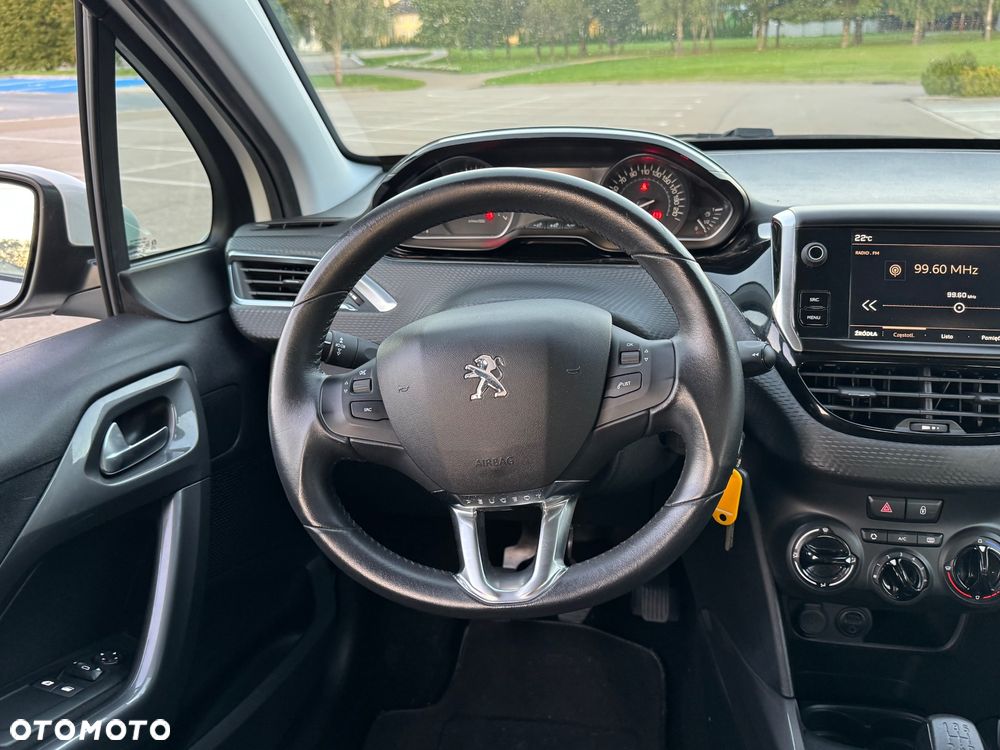 Peugeot 2008 1.2 Pure Tech Active - 21