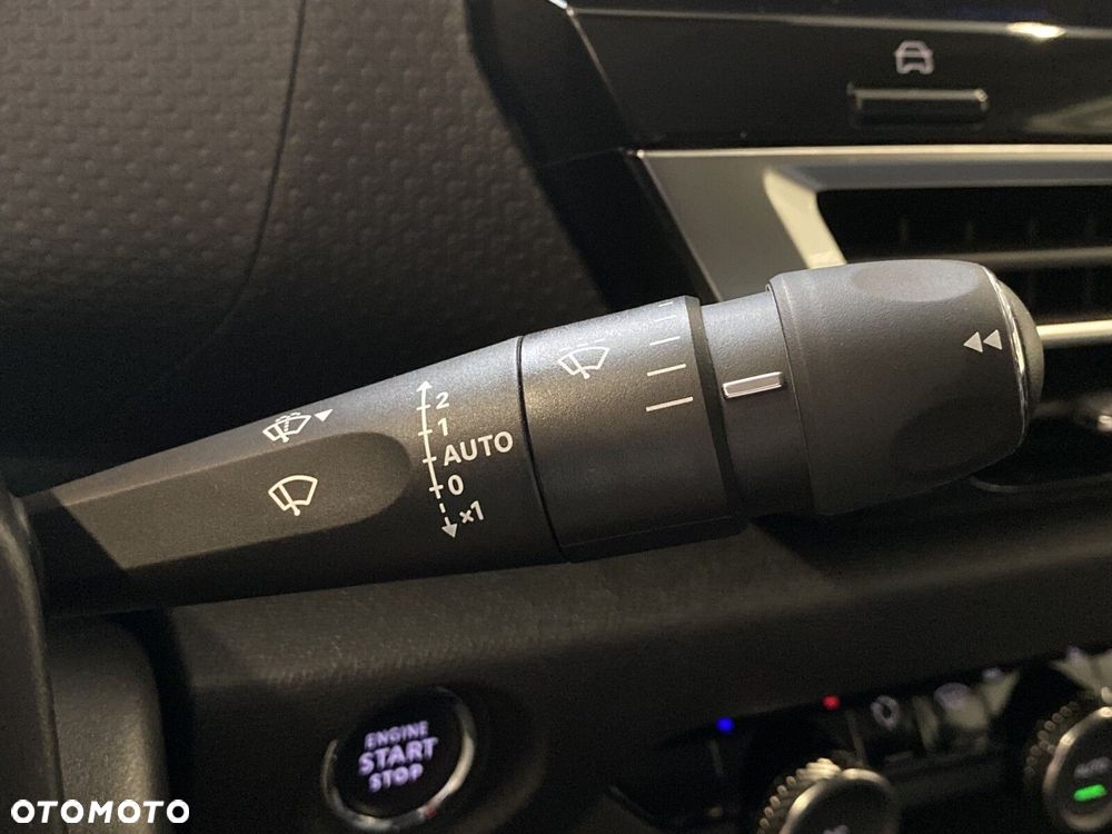 Citroën C4 1.5 BlueHDi Shine S&S - 28