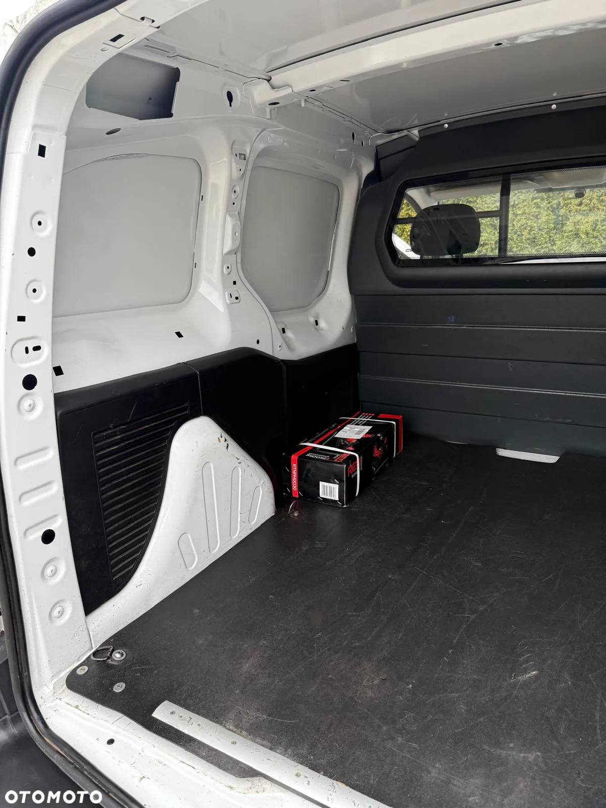 Peugeot Partner 1.6 BlueHDi L2 Pro (bryg.) - 4