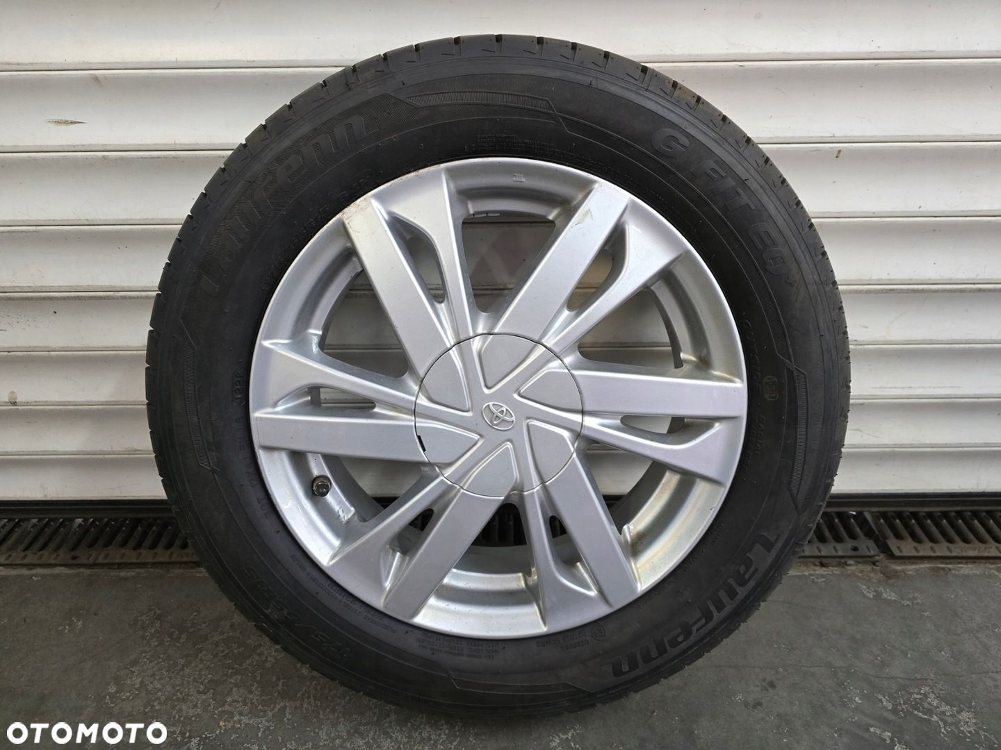 KOŁA LETNIE OE TOYOTA AYGO 4,5x15 4x100 ET35 175/65R5 LAUFENN - 3
