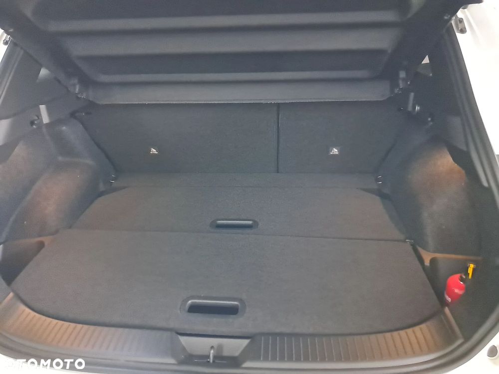 Nissan Qashqai 1.3 DIG-T MHEV N-Connecta Xtronic - 24