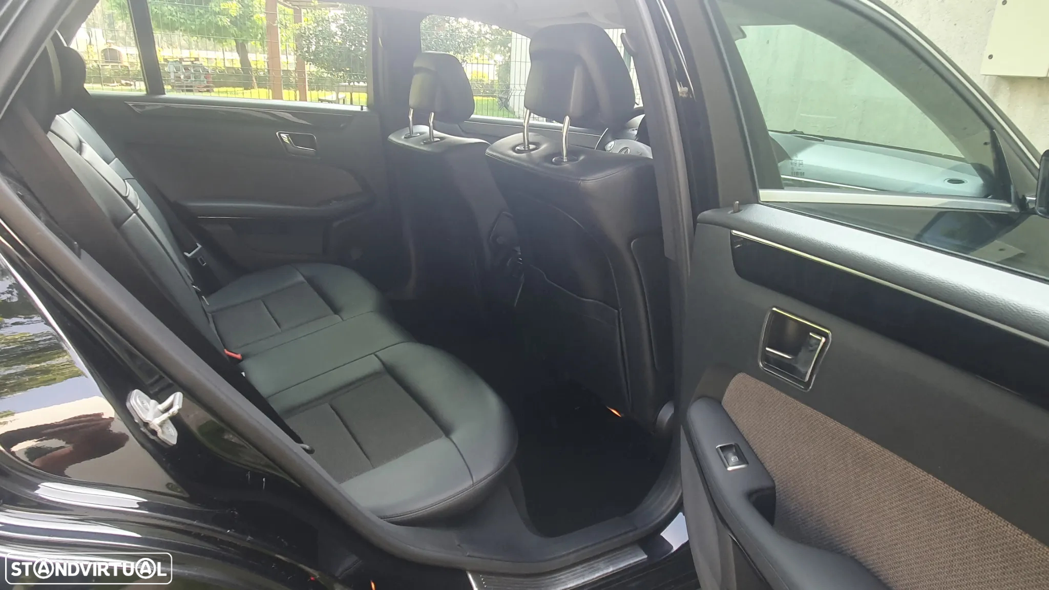 Mercedes-Benz E 250 CDi Avantgarde BlueEfficiency Auto. - 13